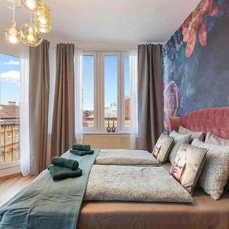 „Royal Loft View“ Rooftop Naehe Stadtzentrum Vienna Exterior photo
